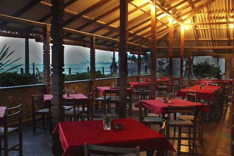 Yoho Rivi Ras Hotel Dehiwala-Mount Lavinia Екстер'єр фото