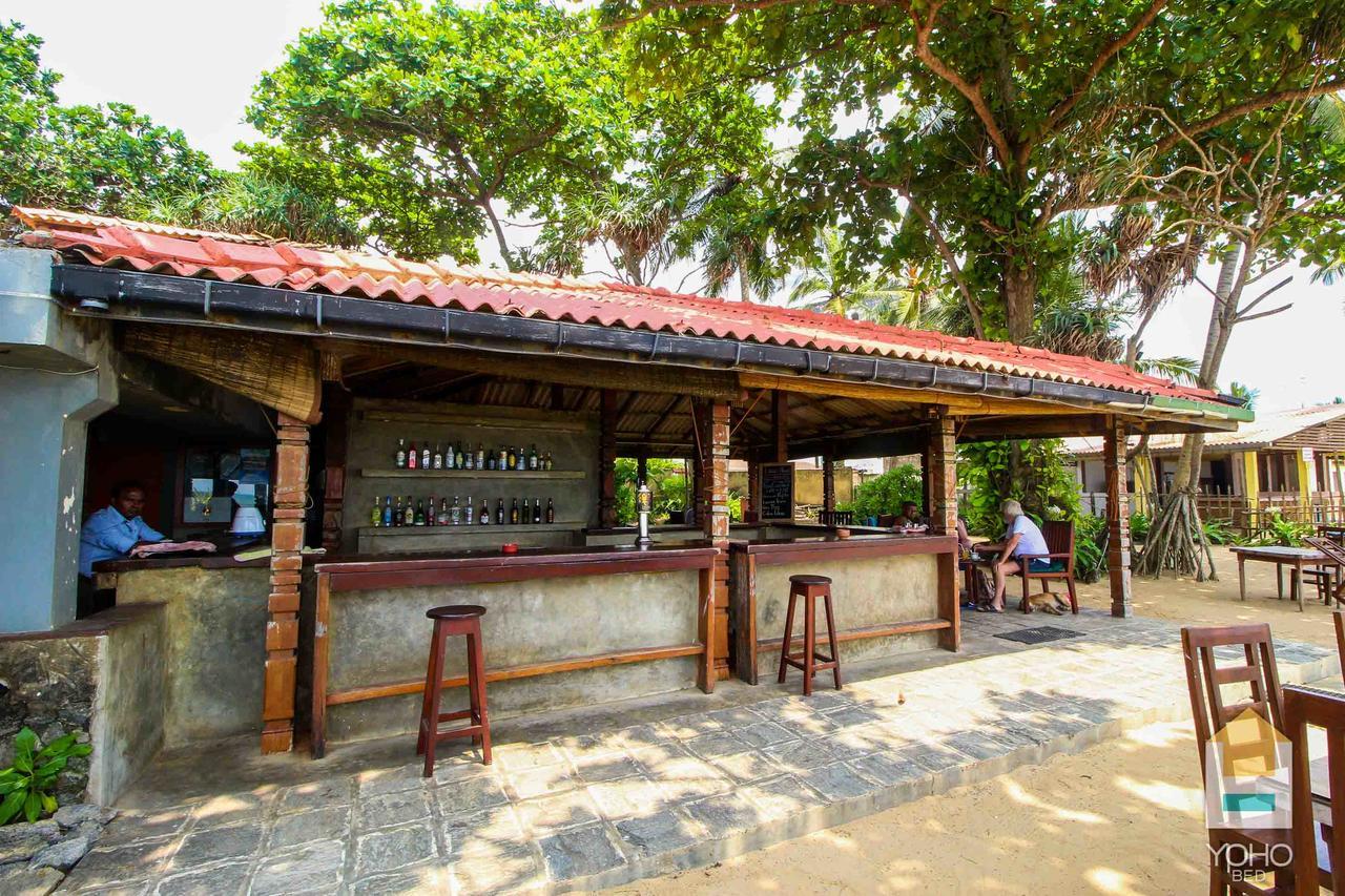 Yoho Rivi Ras Hotel Dehiwala-Mount Lavinia Екстер'єр фото