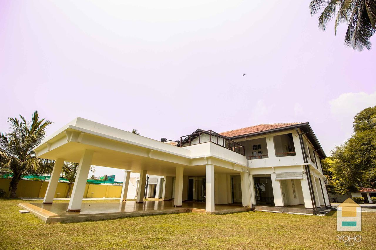 Yoho Rivi Ras Hotel Dehiwala-Mount Lavinia Екстер'єр фото