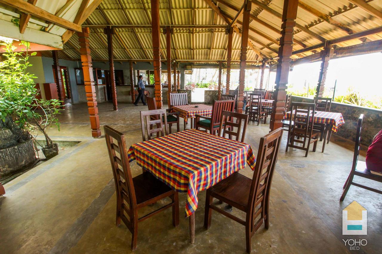 Yoho Rivi Ras Hotel Dehiwala-Mount Lavinia Екстер'єр фото